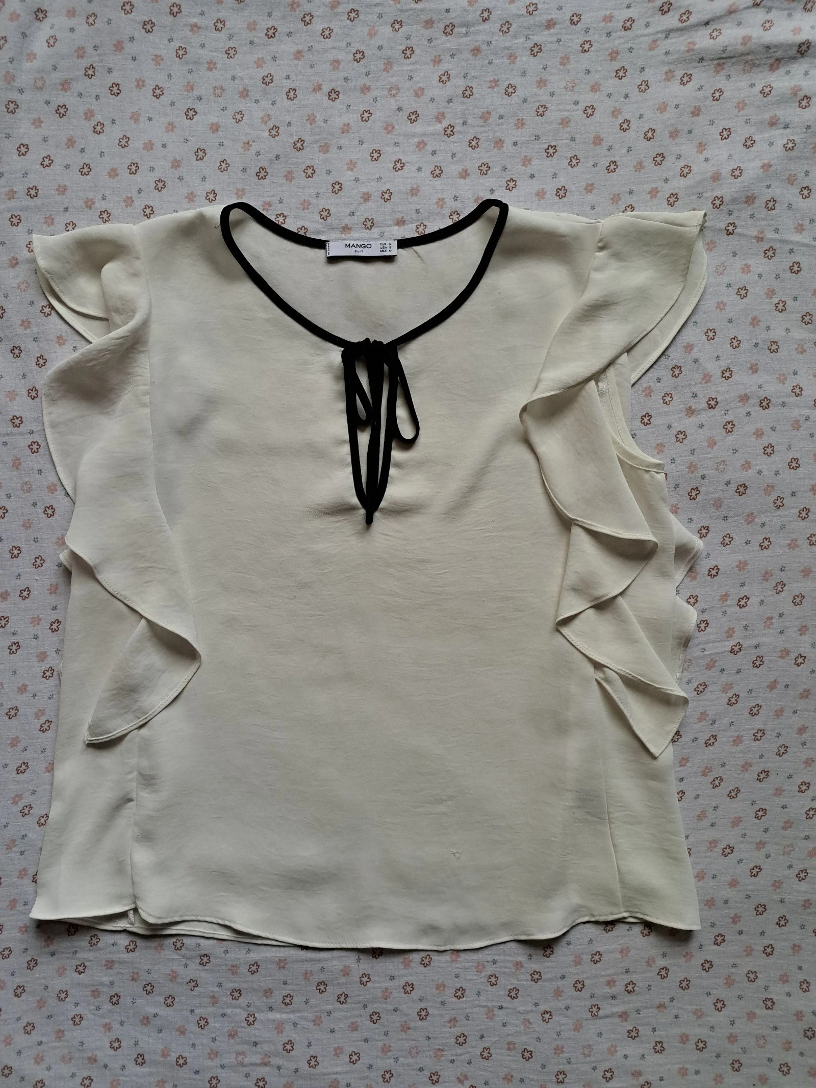 Blouse sans manches avec volants Mango - Taille M - Très bon état